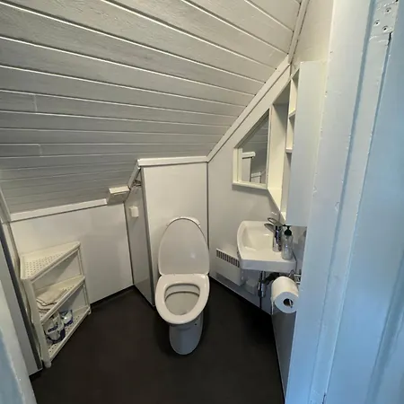 Guest house Vikeland- Single 2 Bedrooms Vennesla
